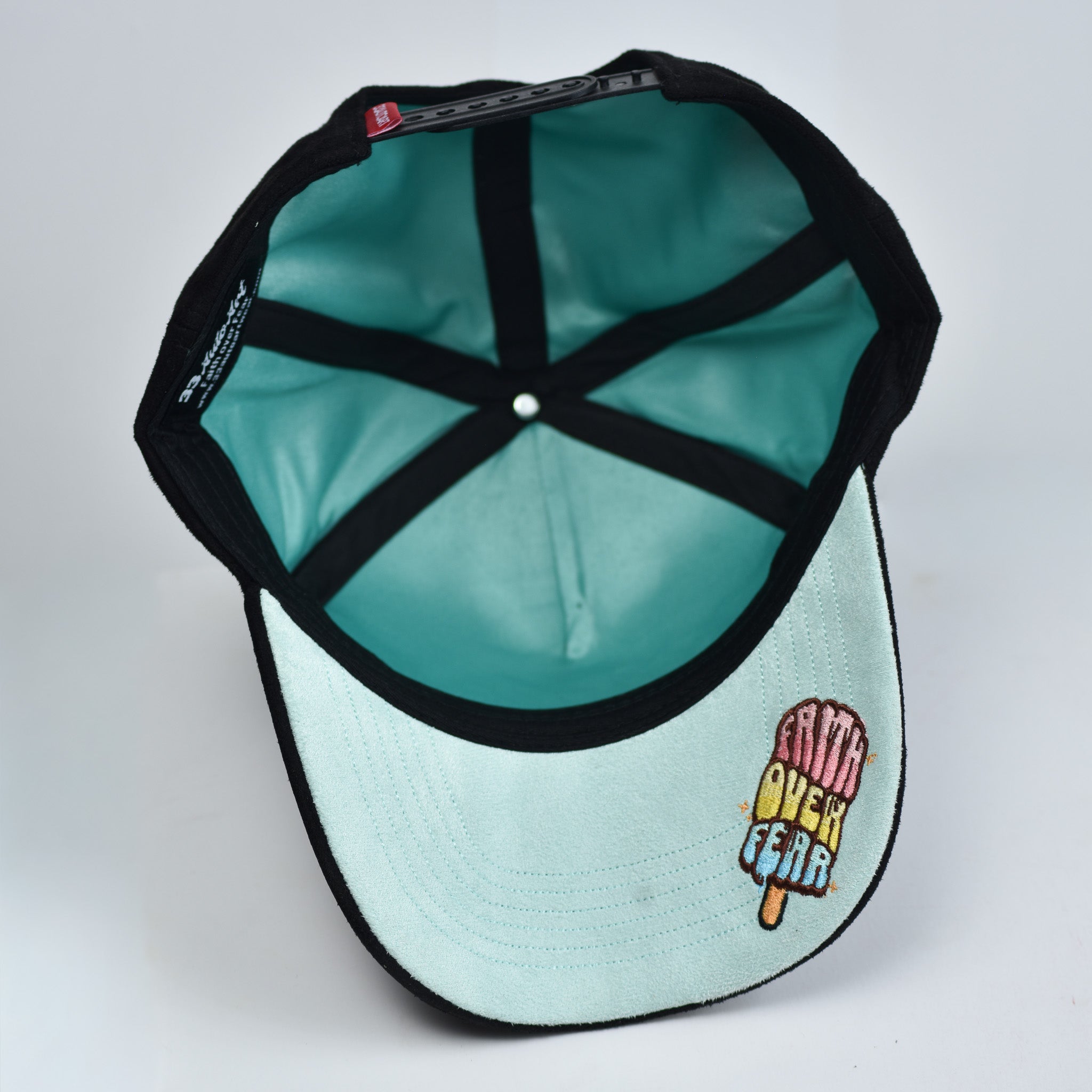 33 Drippy Hat