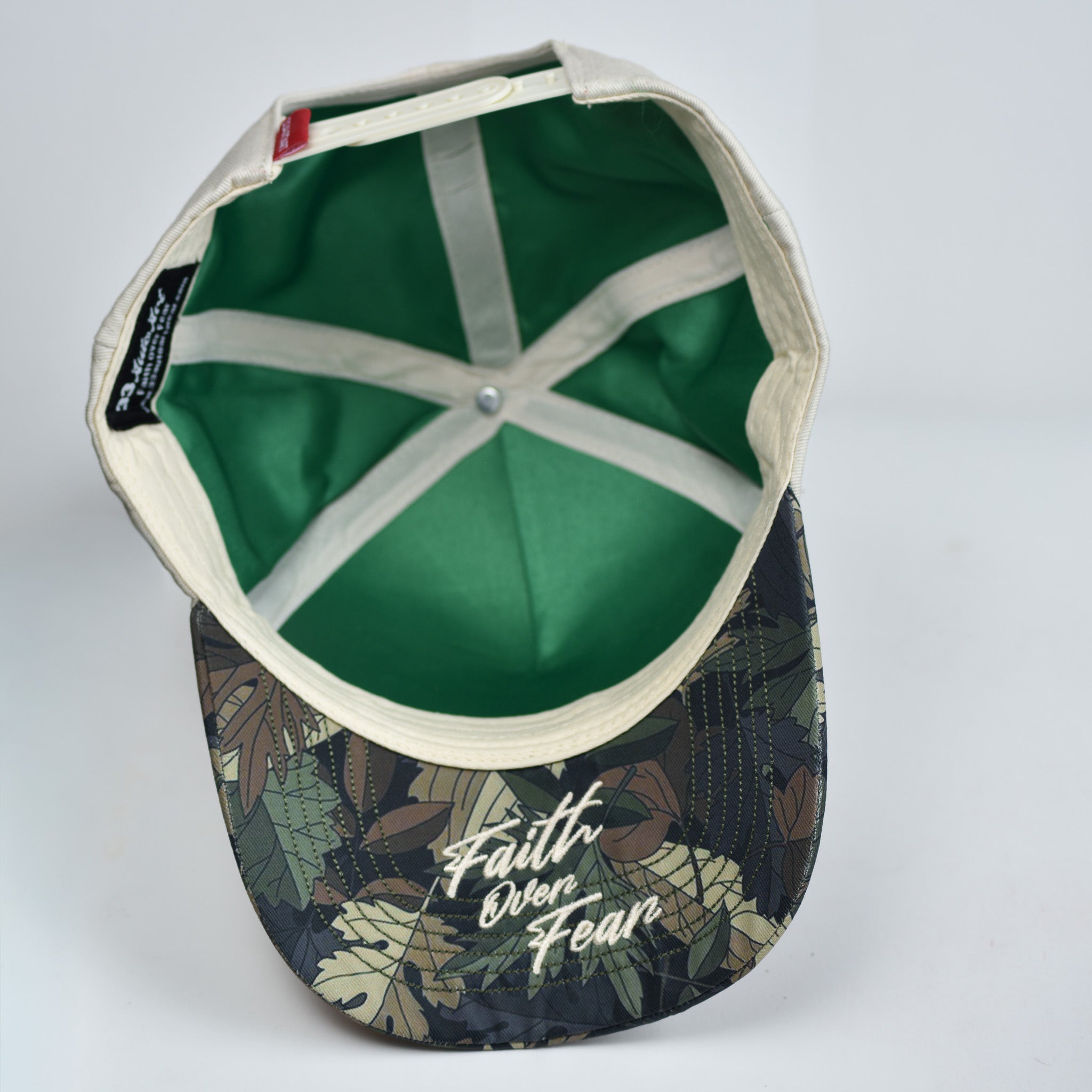 Tune Trends Hat